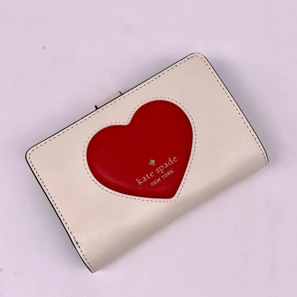 kate spade chic stylish